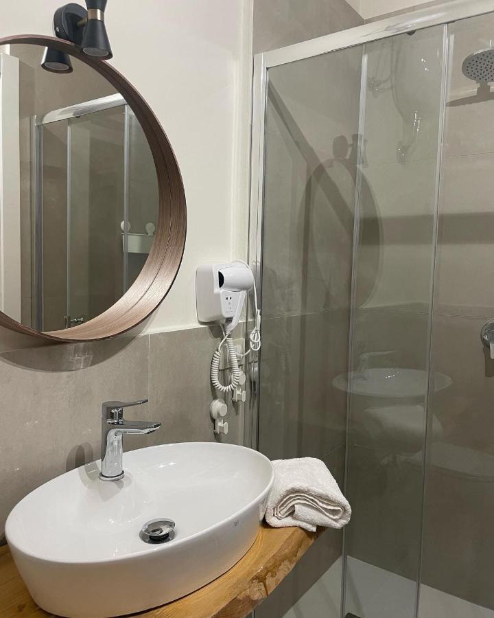 Dante284 Suites&Rooms Palerme Extérieur photo
