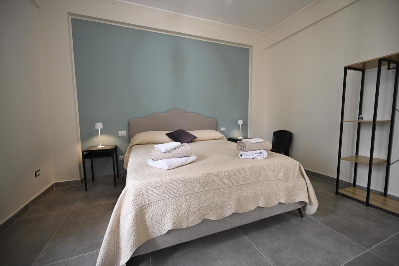 Dante284 Suites&Rooms Palerme Extérieur photo
